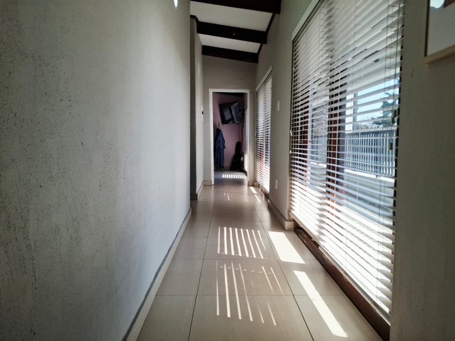 4 Bedroom Property for Sale in Roodewal Free State